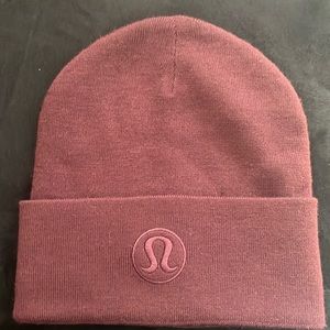 Lululemon Warm Revelation beanie - new without tags - never worn